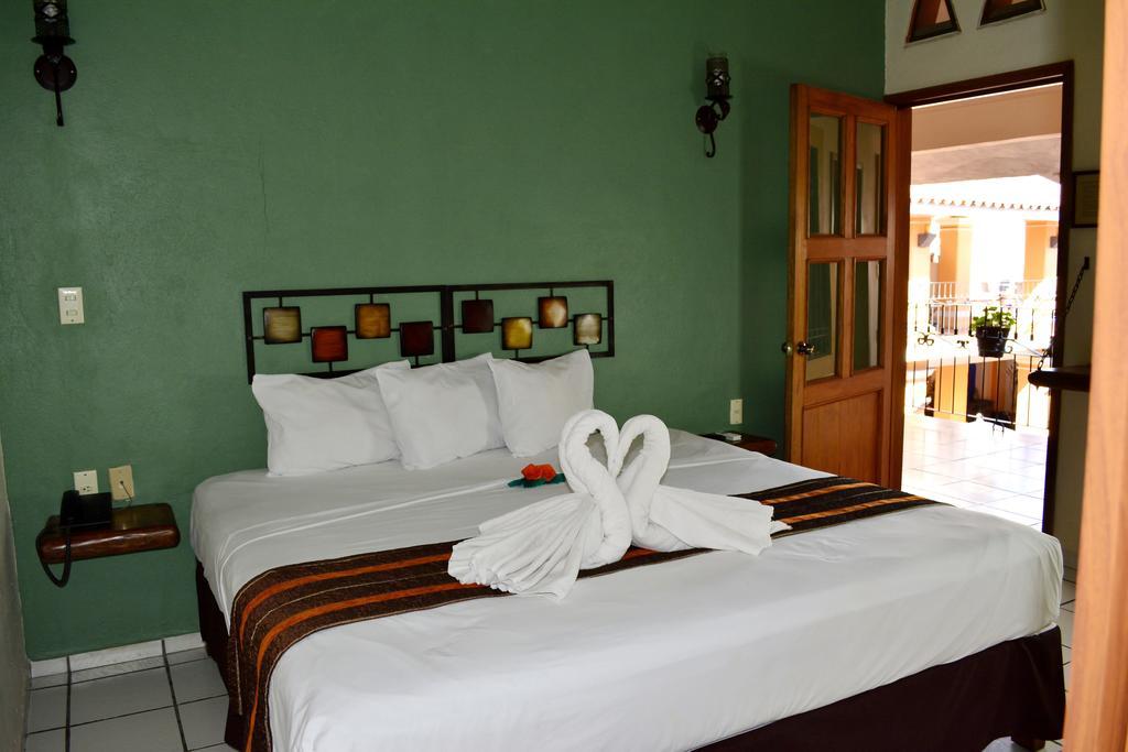 Hotel Aldama Colima Chambre photo